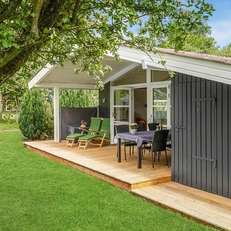 Beautiful In With Kitchen Holiday home *